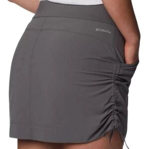 Columbia Skort, Women's size M, Gunmetal Gray in color.